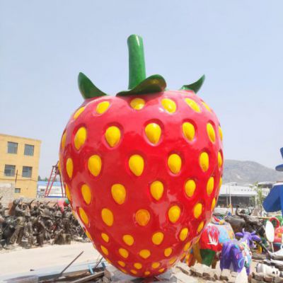 不锈钢草莓雕塑 (2)