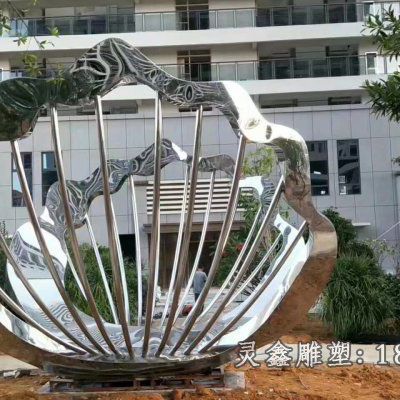 户外不锈钢扇贝雕塑 