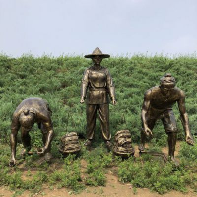 户外割稻子人物铜雕