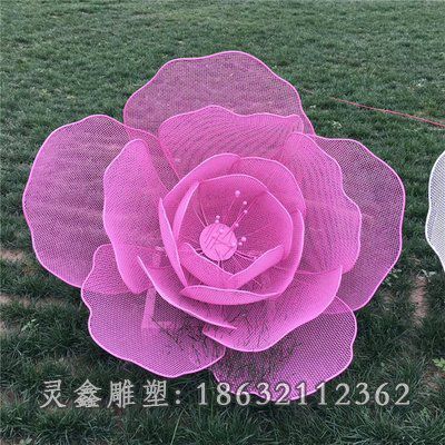 不锈钢花朵镂空景观雕塑