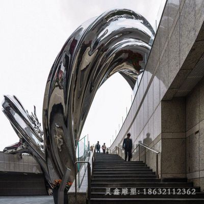 城市街头不锈钢龙动物雕塑