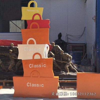户外不锈钢购物袋雕塑