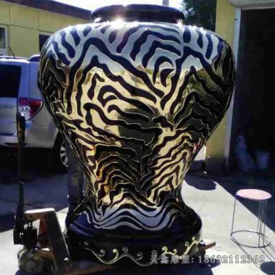 室外不锈钢花瓶景观雕塑