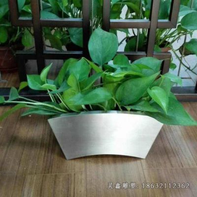 户外不锈钢花盆景观雕塑