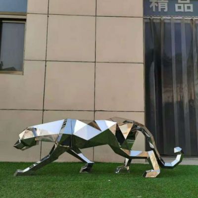 不锈钢豹子动物雕塑