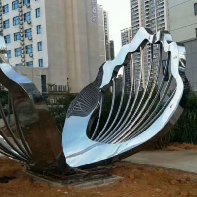 不锈钢扇贝景观雕塑