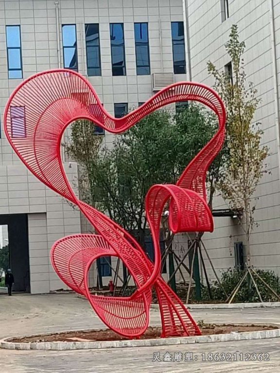 不锈钢红色彩带标志雕塑