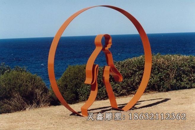 不锈钢城市户外人物景观雕塑