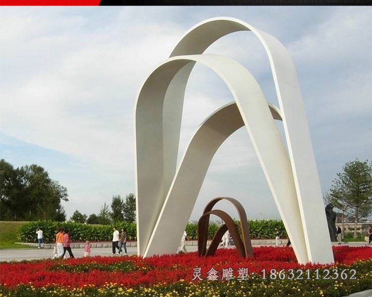 户外不锈钢字母造型雕塑