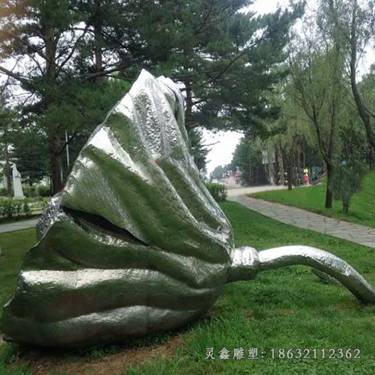 街头不锈钢植物莲蓬雕塑