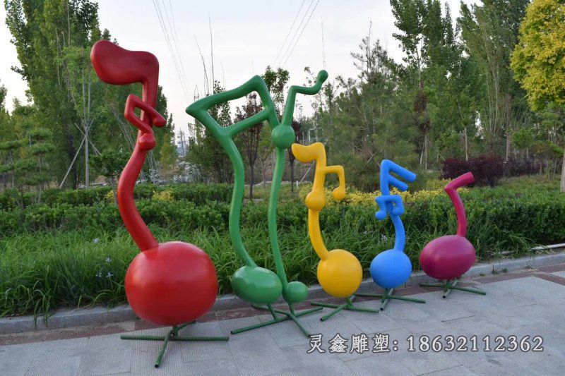 街边不锈钢抽象音符雕塑