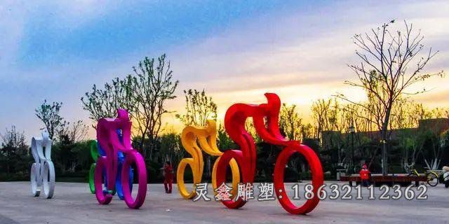 户外不锈钢骑自行车人物雕塑
