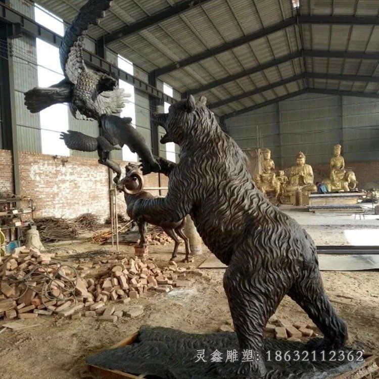 街边老鹰动物铜雕