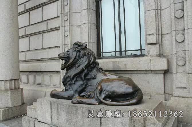 街边狮子动物铜雕